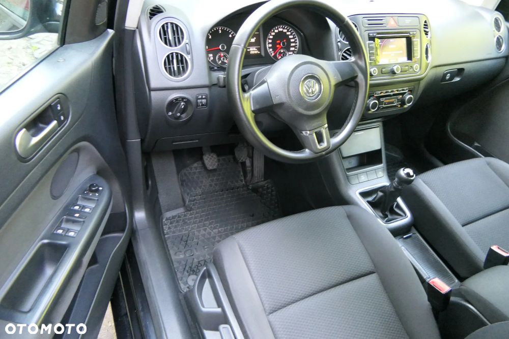 Volkswagen Golf 2.0 TDI DPF Comfortline - 16