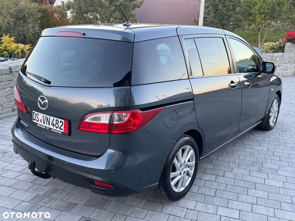 Mazda 5 2011 photo 4