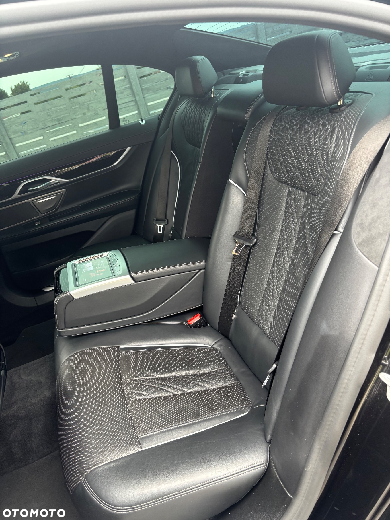 BMW Seria 7 740d xDrive - 16