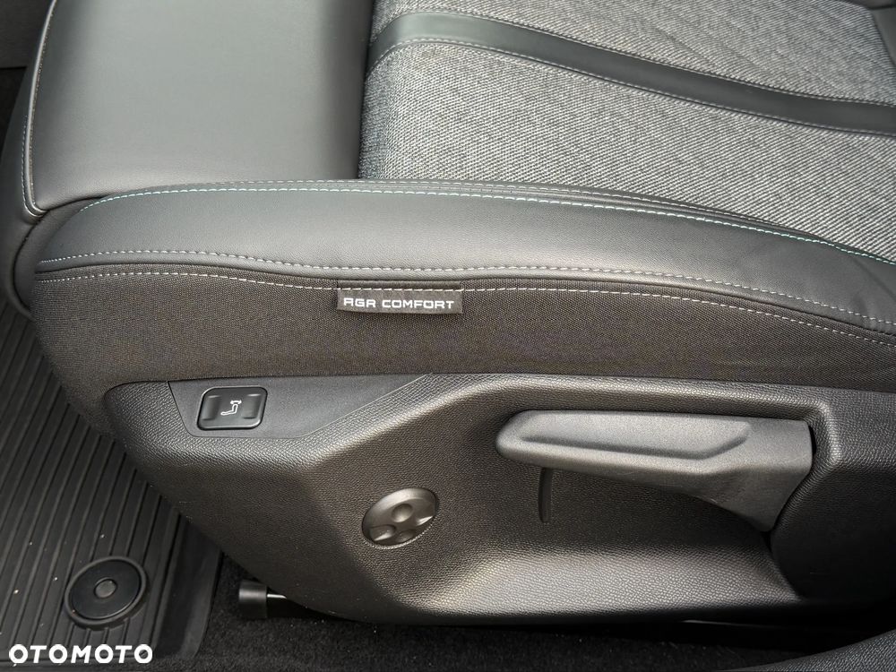 Peugeot 408 1.2 PureTech Allure S&S EAT8 - 29
