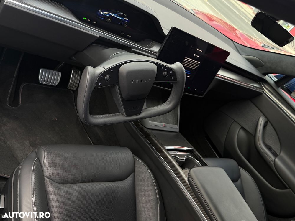 Tesla Model S Plaid - 8