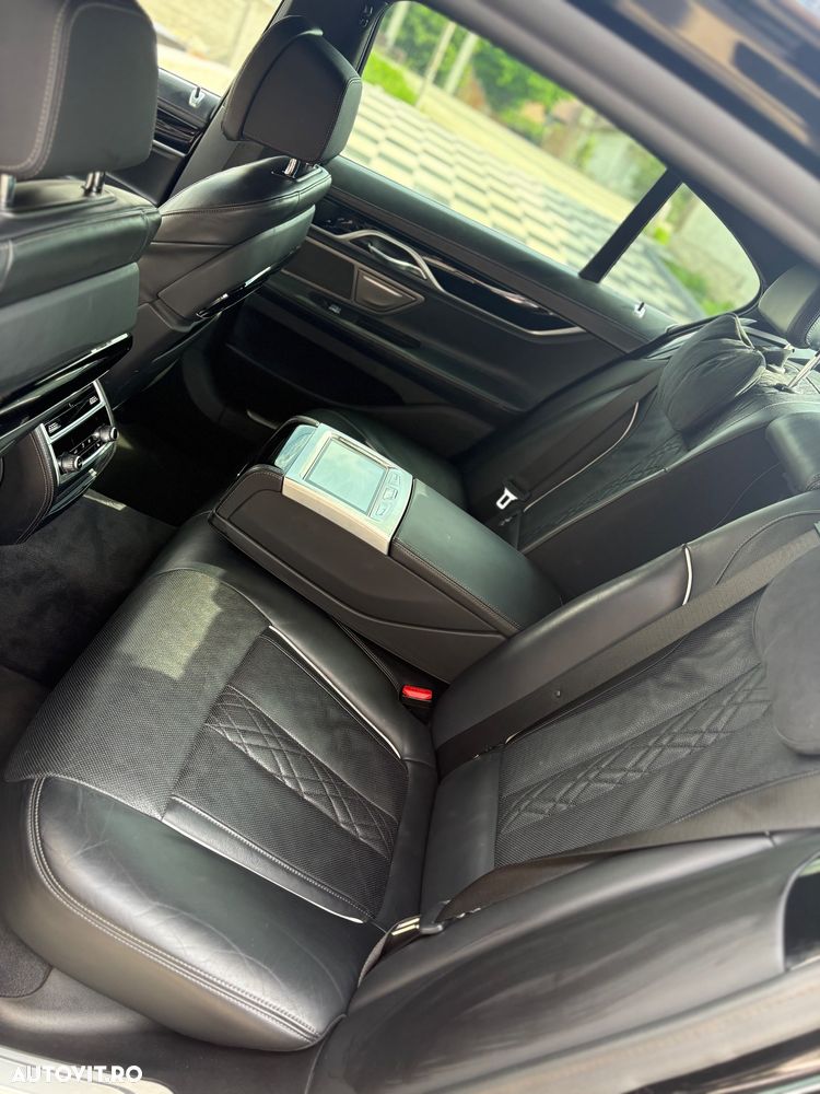 BMW Seria 7 745e AT PHEV - 11