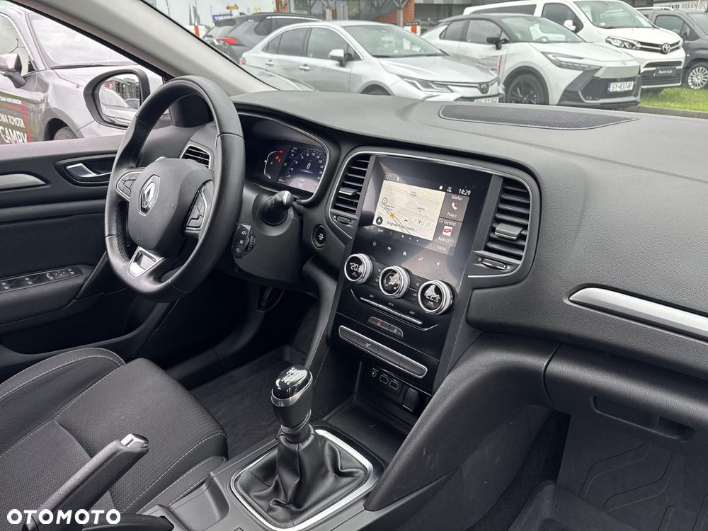 Renault Megane 1.3 TCe FAP Zen - 16