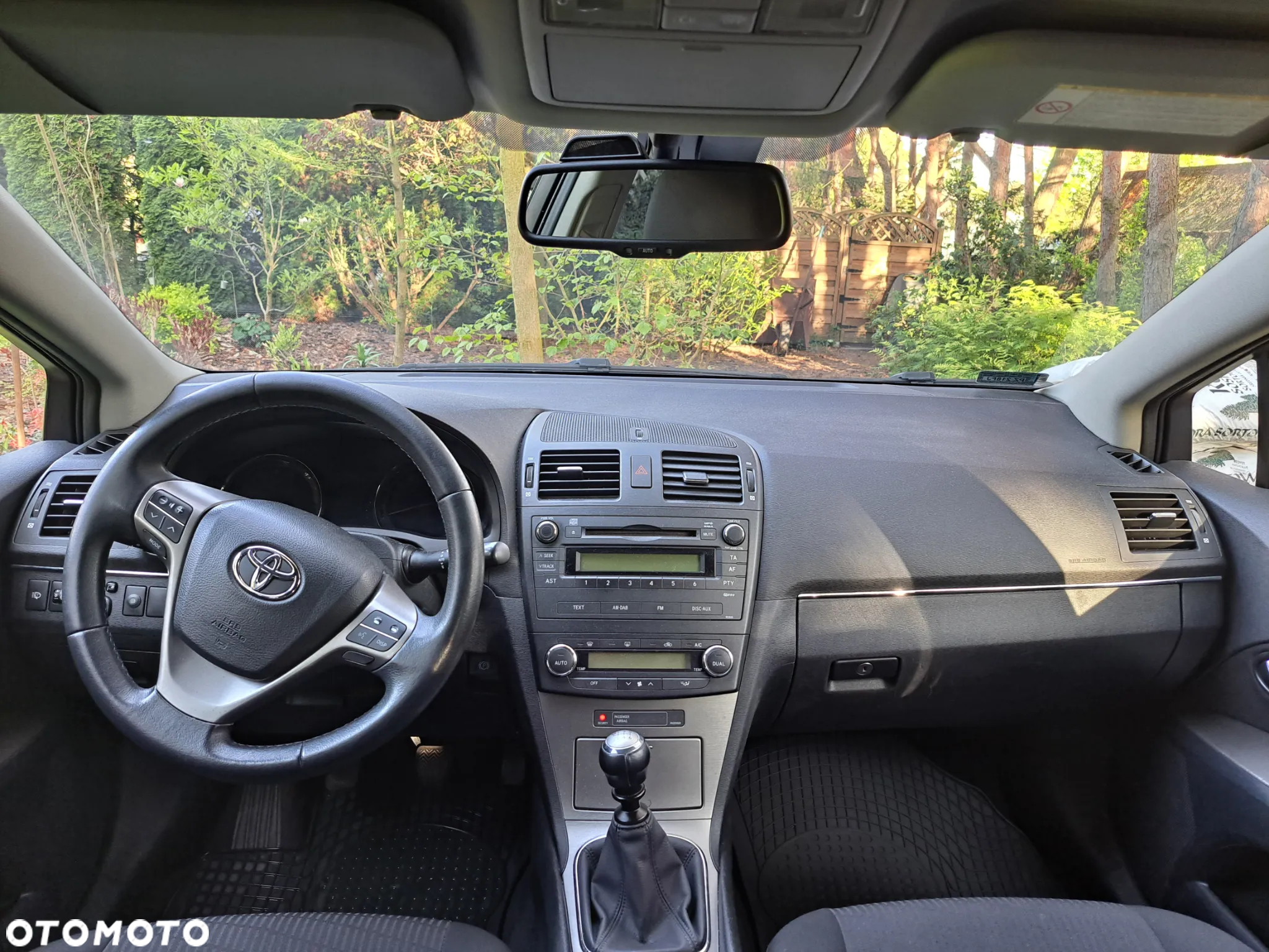 Toyota Avensis - 6