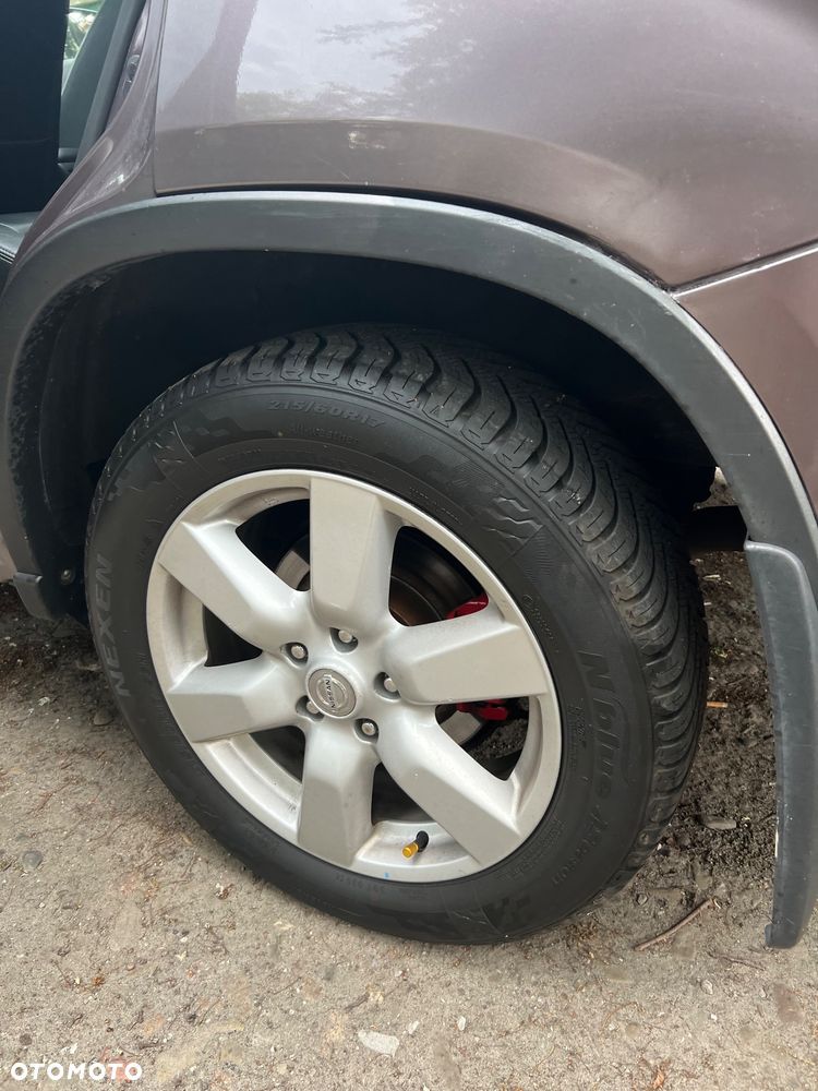 Nissan X-Trail 2.0 dCi LE - 4