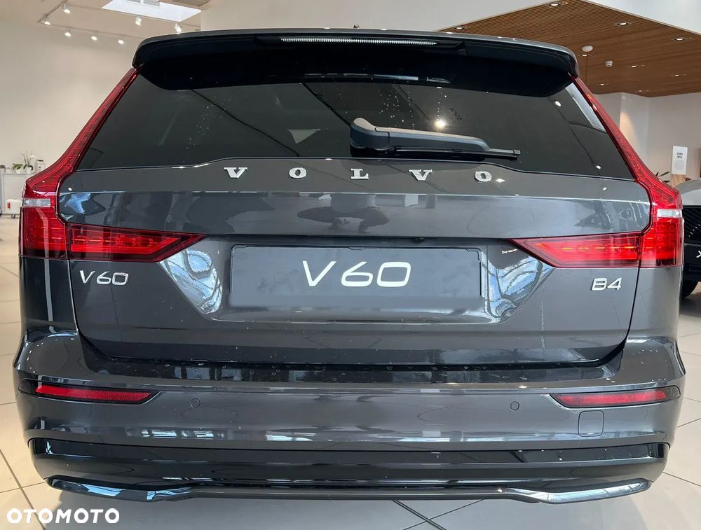 Volvo V60 B4 B DKG Ultimate Dark - 12