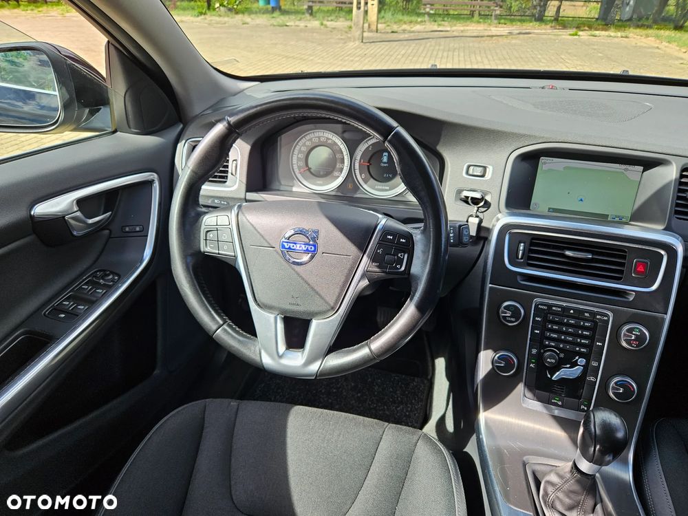 Volvo V60 D2 Kinetic - 21