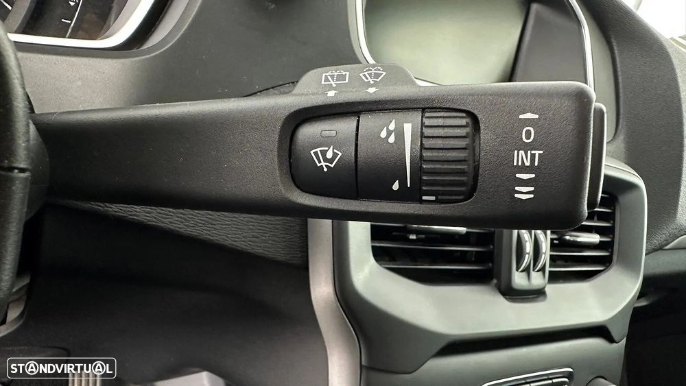 Volvo V40 1.6 D2 Eco Momentum - 36