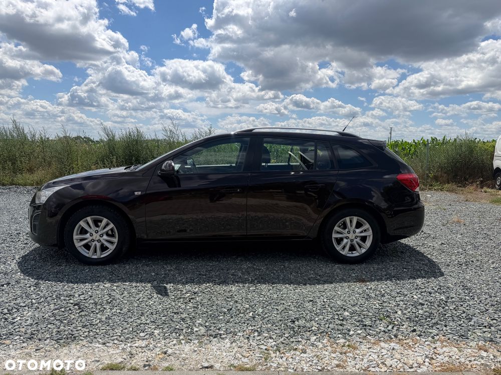 Chevrolet Cruze 1.4 T LT - 16