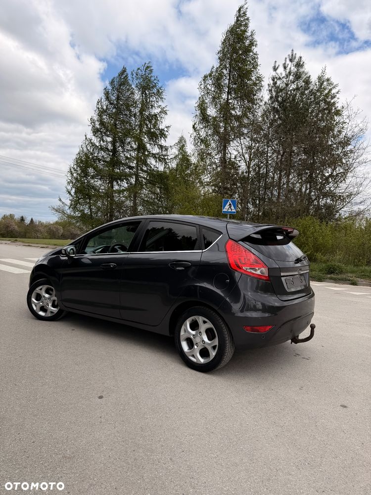 Ford Fiesta 1.6 Ti-VCT Titanium - 13