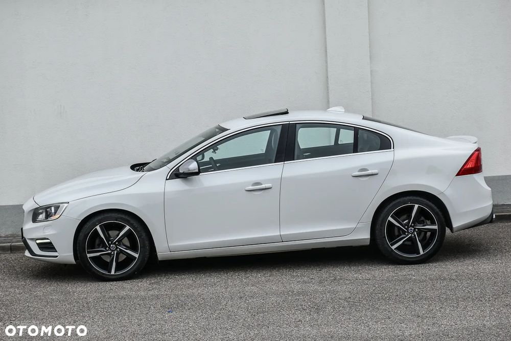 Volvo S60 D4 Drive-E R-Design Summum - 16