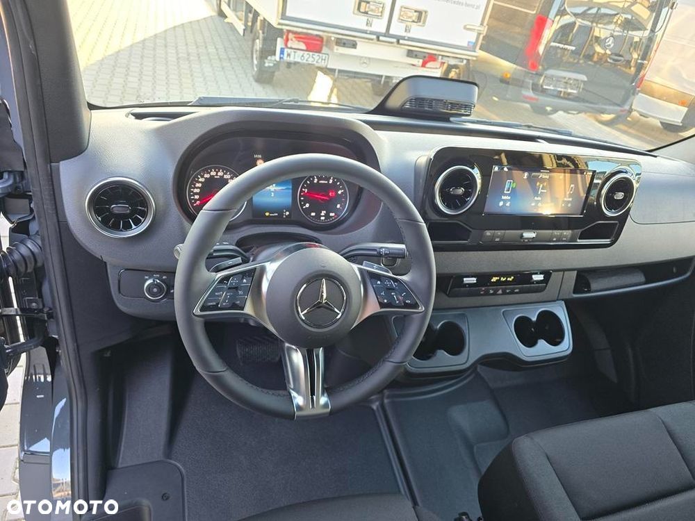 Mercedes-Benz Sprinter 317 CDI Long PRO 9G-Tronic - 13