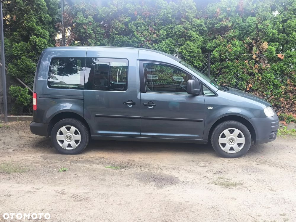 Volkswagen Caddy Life - 11