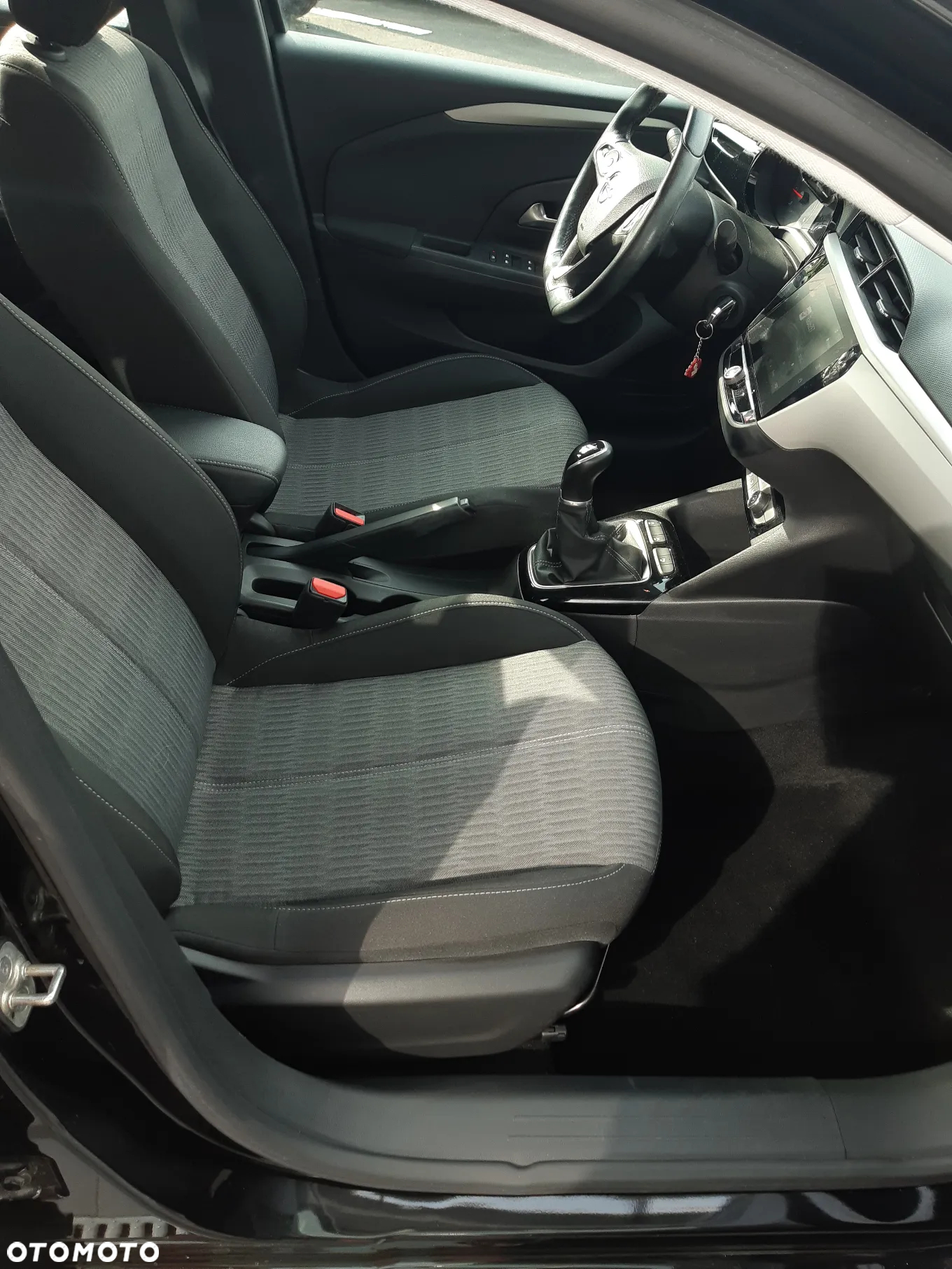 Opel Corsa 1.2 Edition S&S - 11