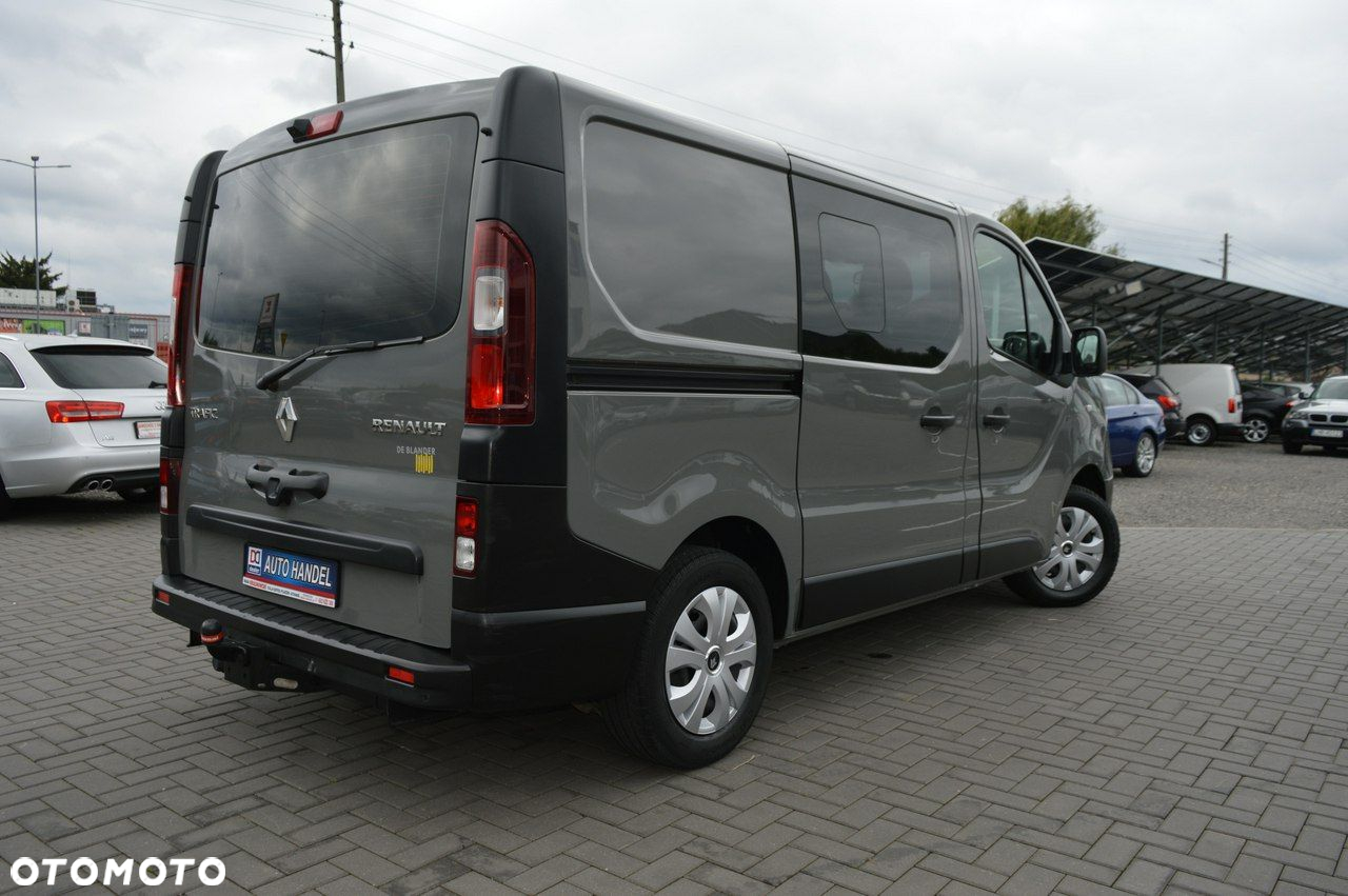 Renault Trafic - 17