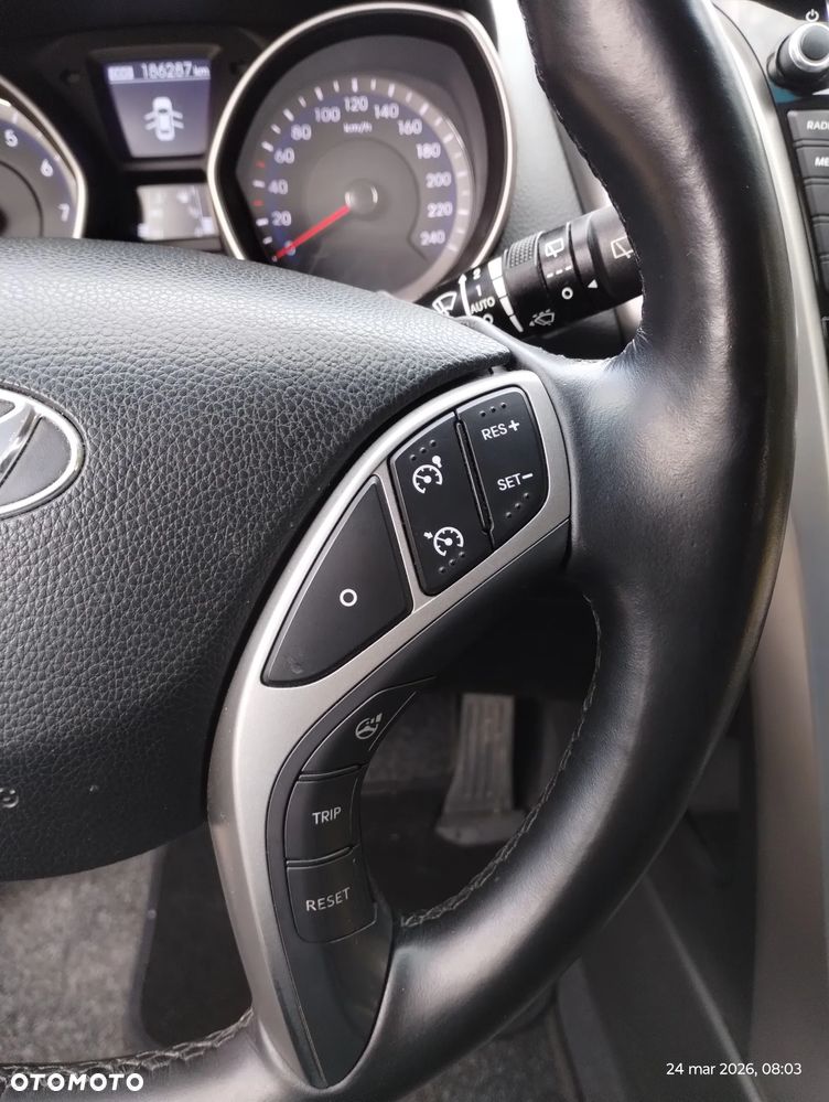 Hyundai i30 blue Kombi 1.6 GDi Trend - 25