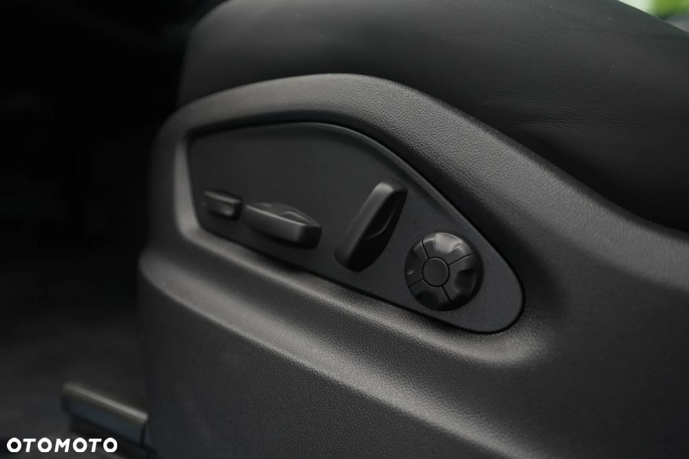 Porsche Cayenne Standard - 27