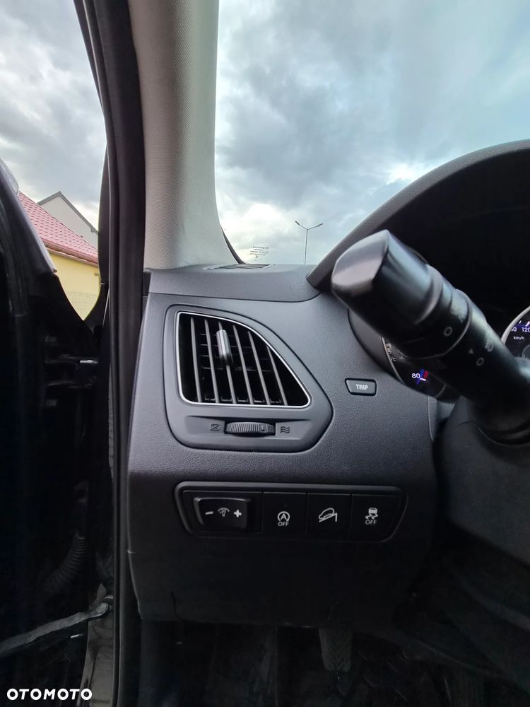 Hyundai ix35 1.6 2WD Style - 23