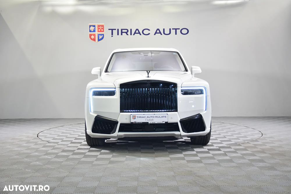 Rolls-Royce Cullinan - 8