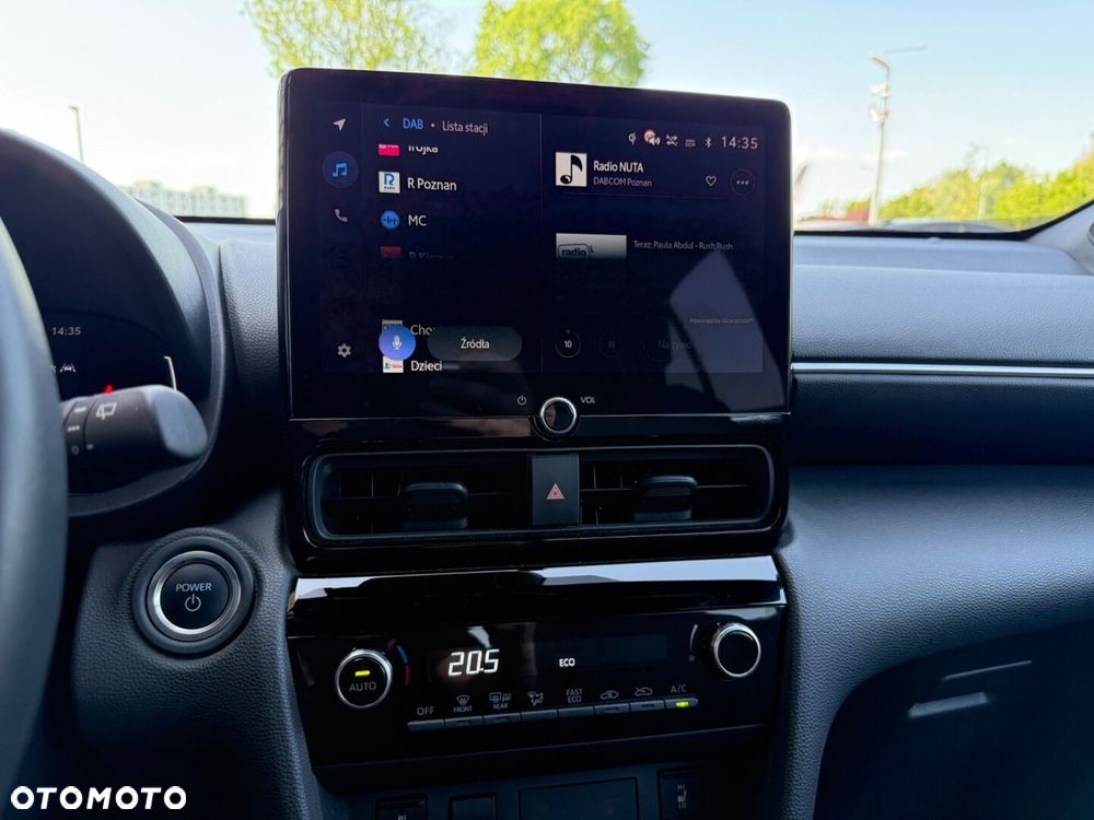 Toyota Yaris Cross Hybrid 1.5 Style - 17