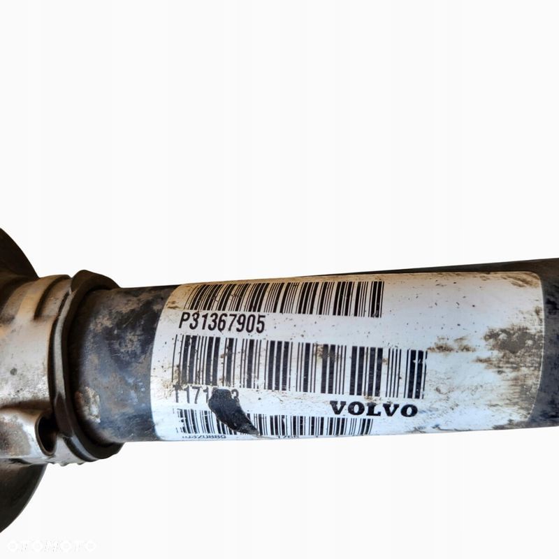 VOLVO V40 2.0 D2 PÓŁOŚ KRÓTKA LEWA P31367904 - 2