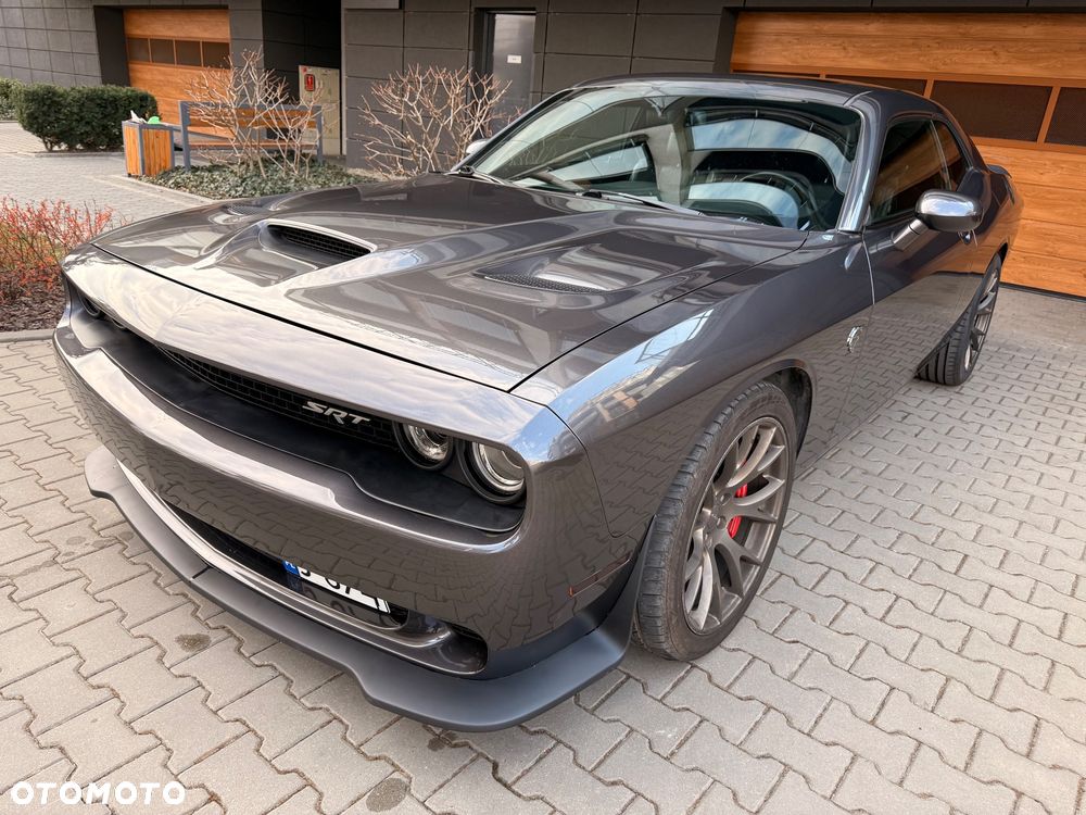 Dodge Challenger - 3