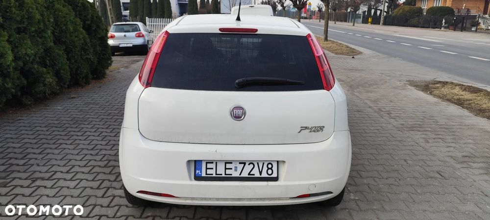 Fiat Punto 1.4 Easy S&S - 6