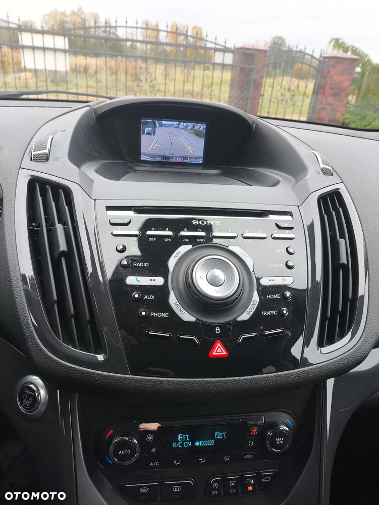 Ford Kuga - 23