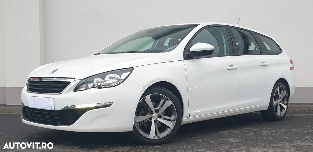 Peugeot 308 1.6 e-HDI FAP STT Allure - 1