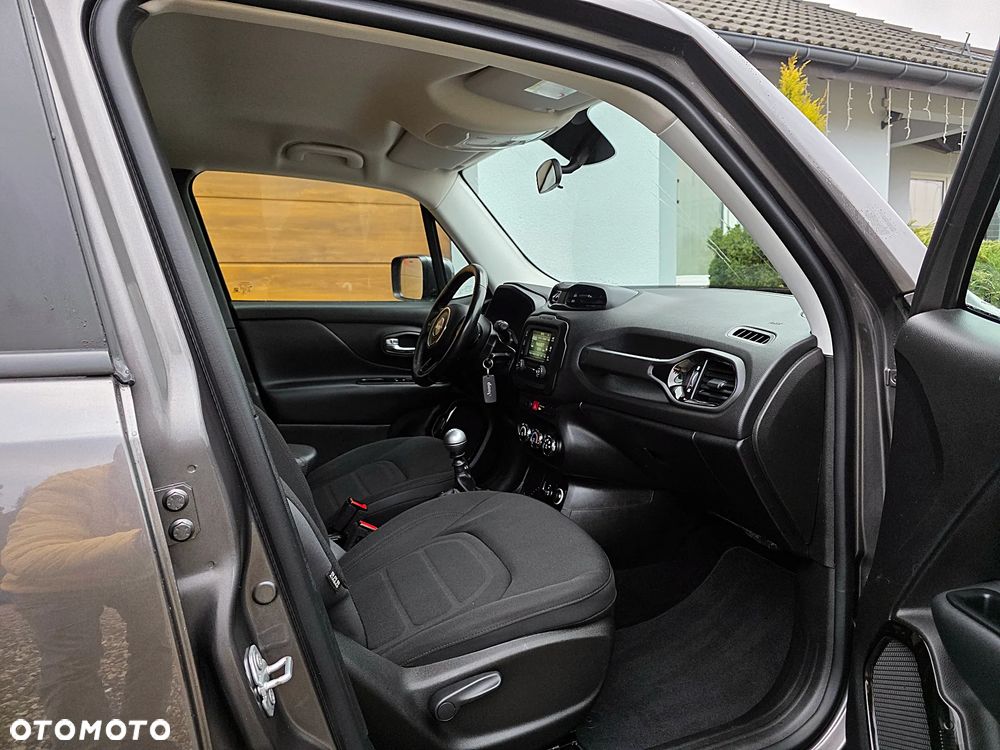 Jeep Renegade 1.4 MultiAir Night Eagle - 22