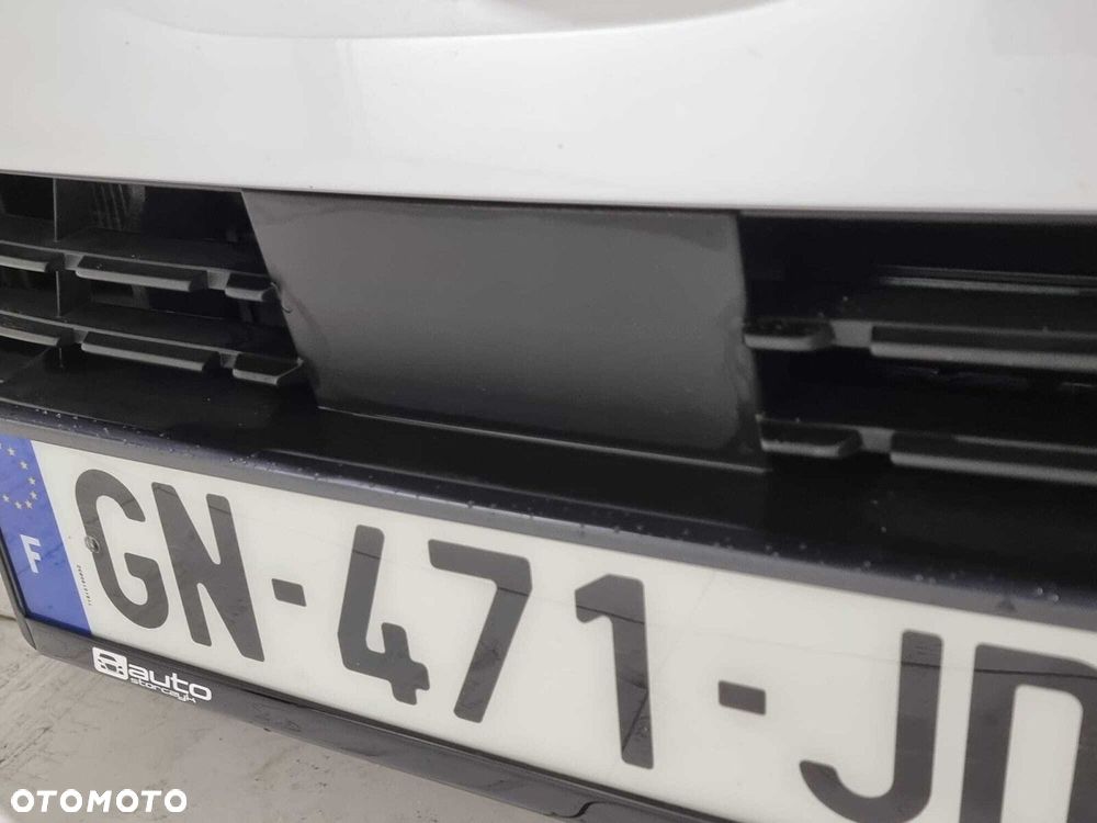 Renault Clio - 25