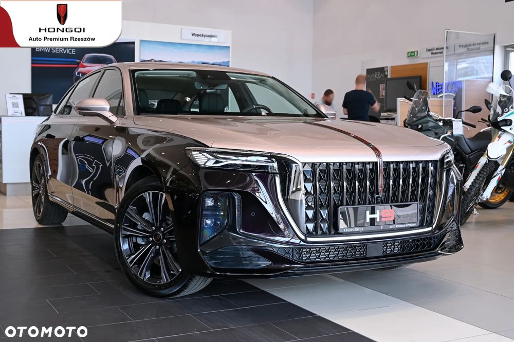 Hongqi H9 - 4