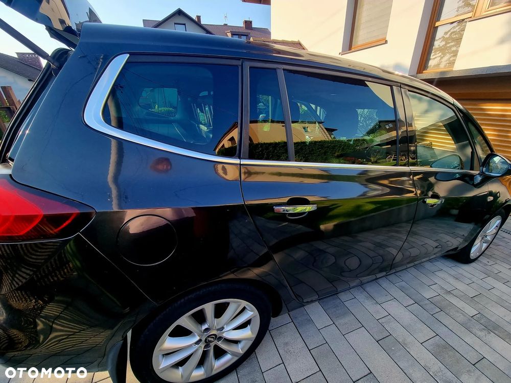 Opel Zafira - 4