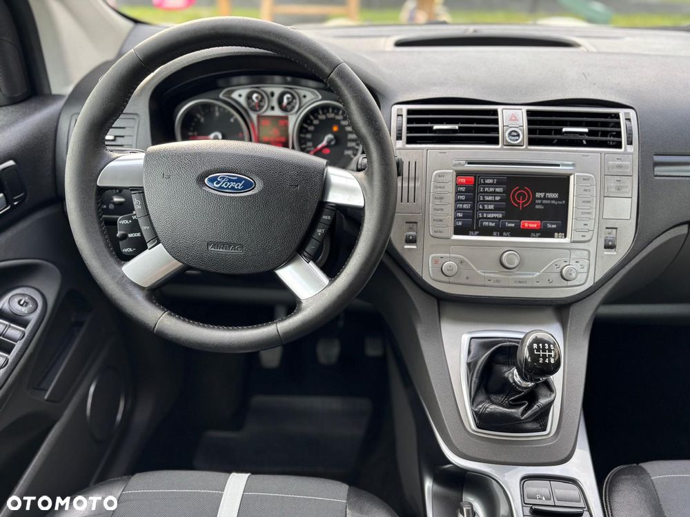 Ford Kuga 2.0 TDCi 4x4 Titanium - 19