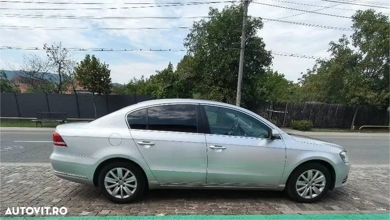 Volkswagen Passat 2.0 TDI BlueMotion Tehnology DSG Comfortline - 3