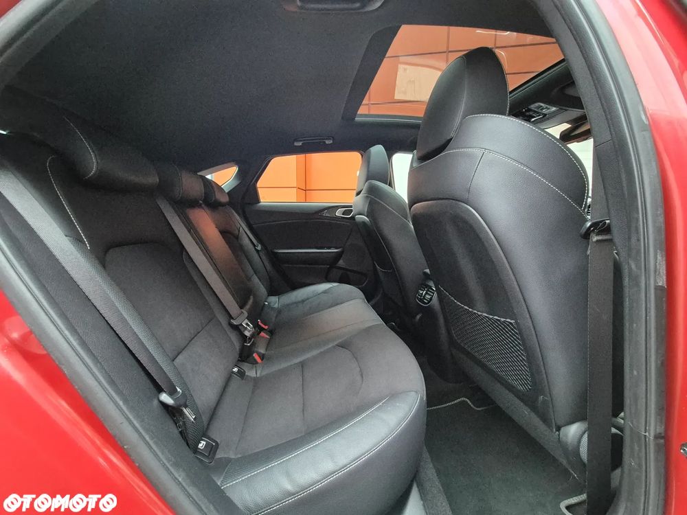 Kia ProCeed 1.6 CRDi GT Line - 25