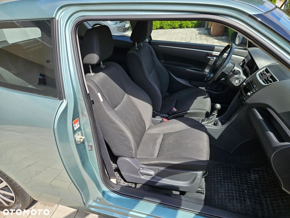 Suzuki Swift 1.2 - 10