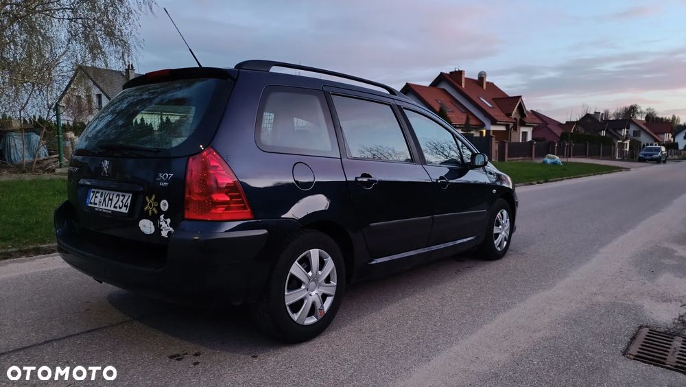 Peugeot 307 HDi Break 110 Premium - 8