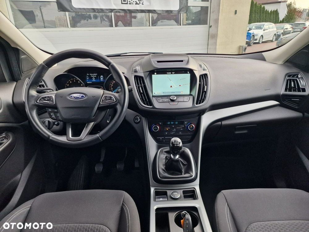 Ford Kuga 1.5 EcoBoost 2x4 Cool & Connect - 17