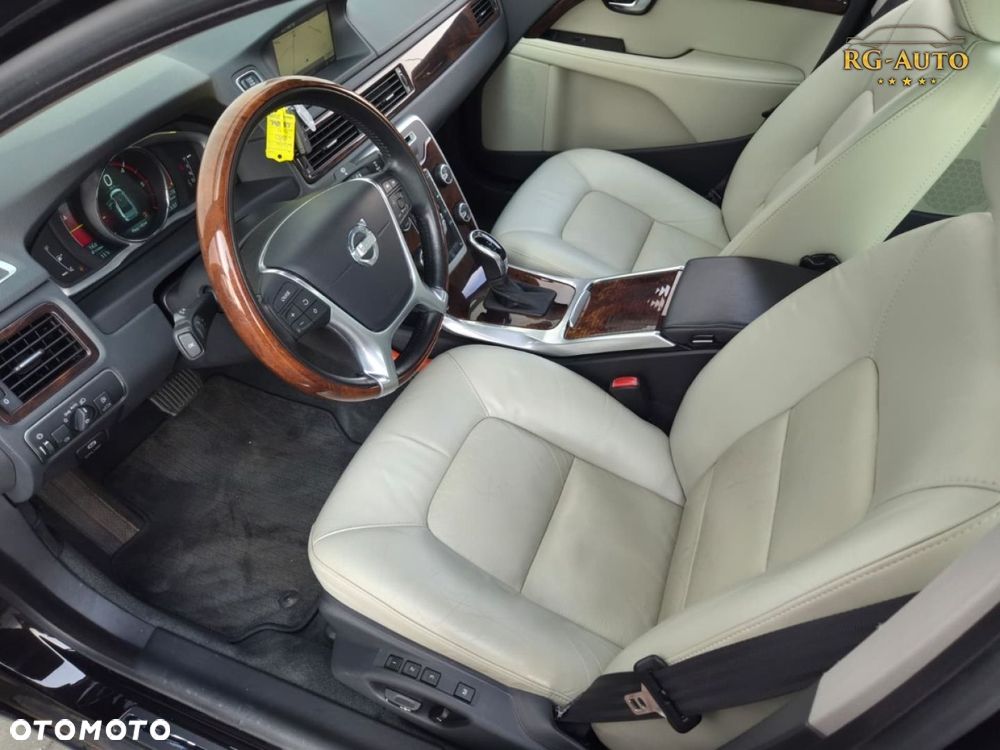 Volvo S80 - 26