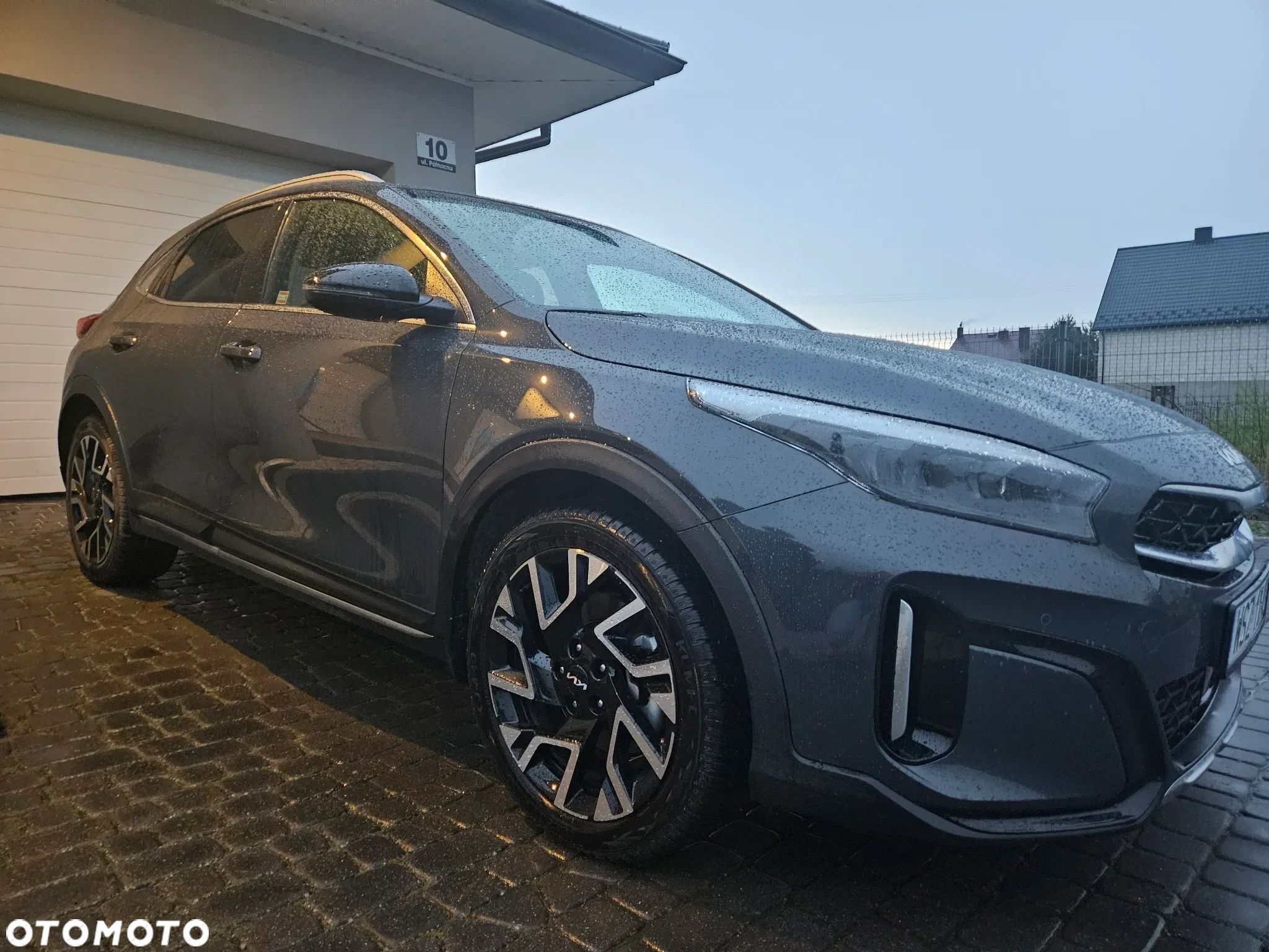 Kia XCeed 1.5 T-GDI Business Line DCT - 1
