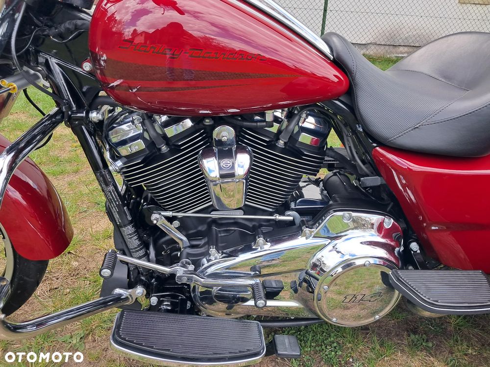 Harley-Davidson Trike Freewheeler - 4