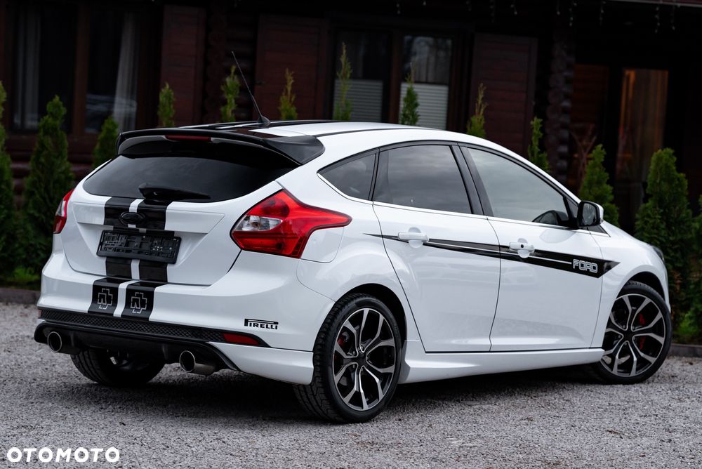 Ford Focus 1.6 EcoBoost Start-Stopp-System Titanium - 12