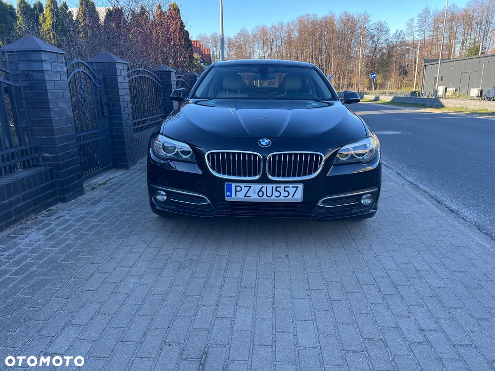 BMW Seria 5 520d xDrive Luxury Line - 4