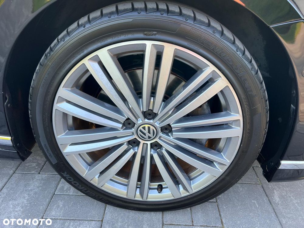 Volkswagen Passat 2.0 TSI 4Mot R-Line Edition DSG - 9