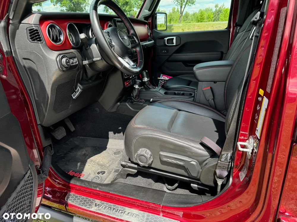 Jeep Wrangler - 7