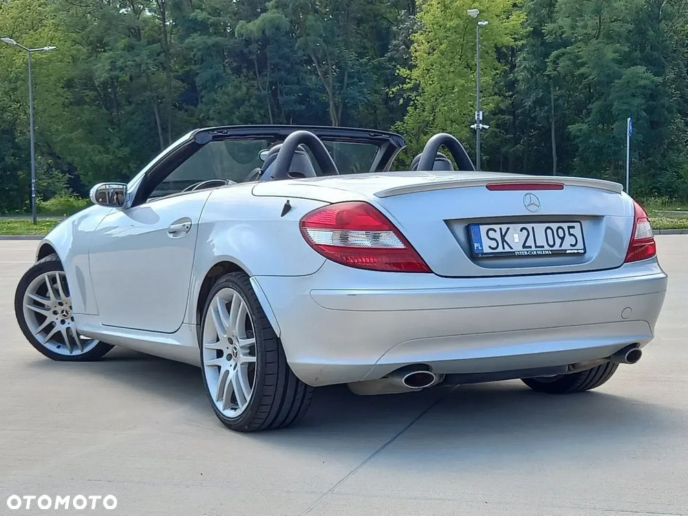 Mercedes-Benz SLK 350 Sport Edition - 14