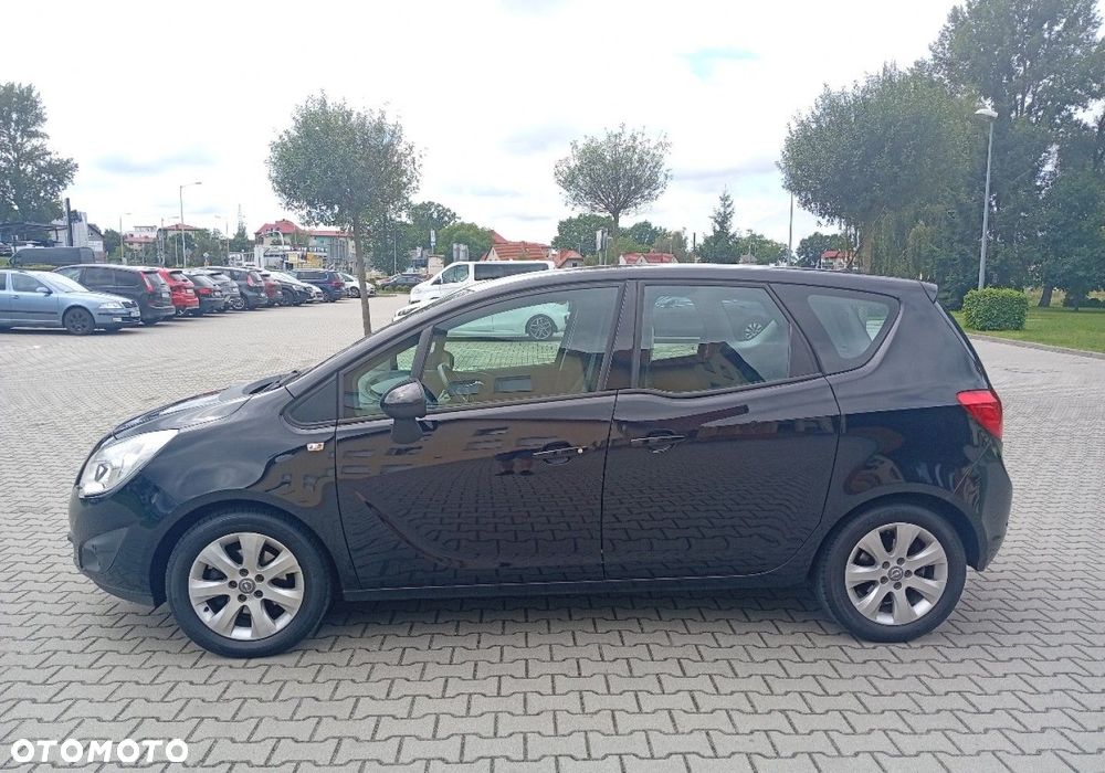 Opel Meriva - 11