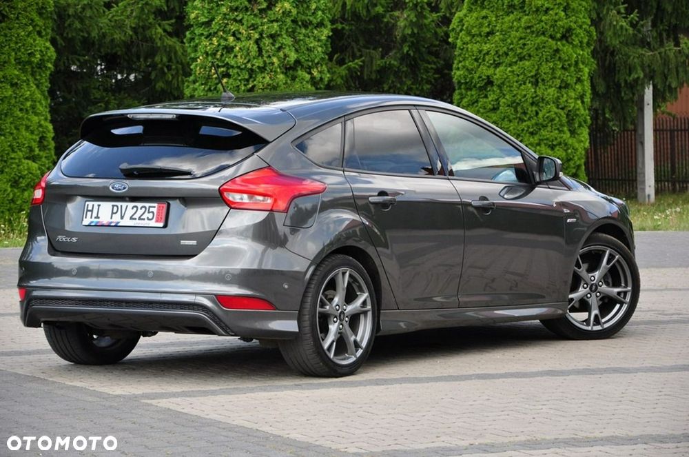 Ford Focus - 14