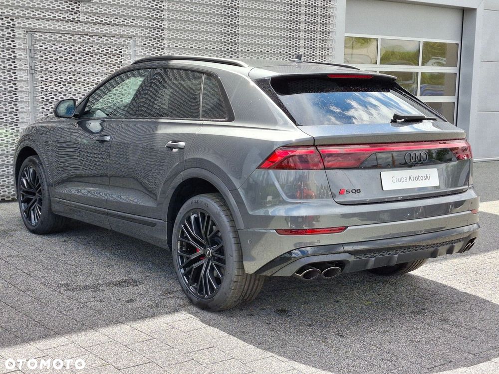 Audi SQ8 - 6